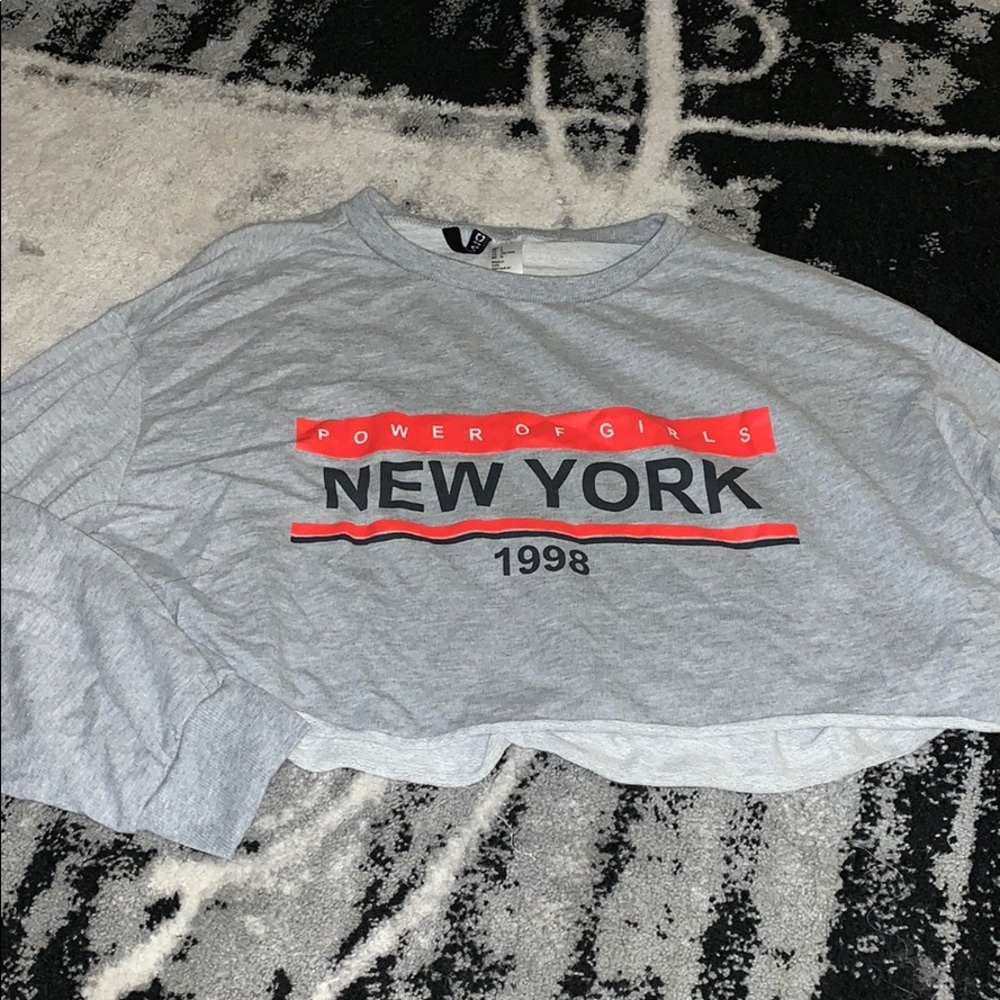 Grey, new york, cropped, sweatshirt.